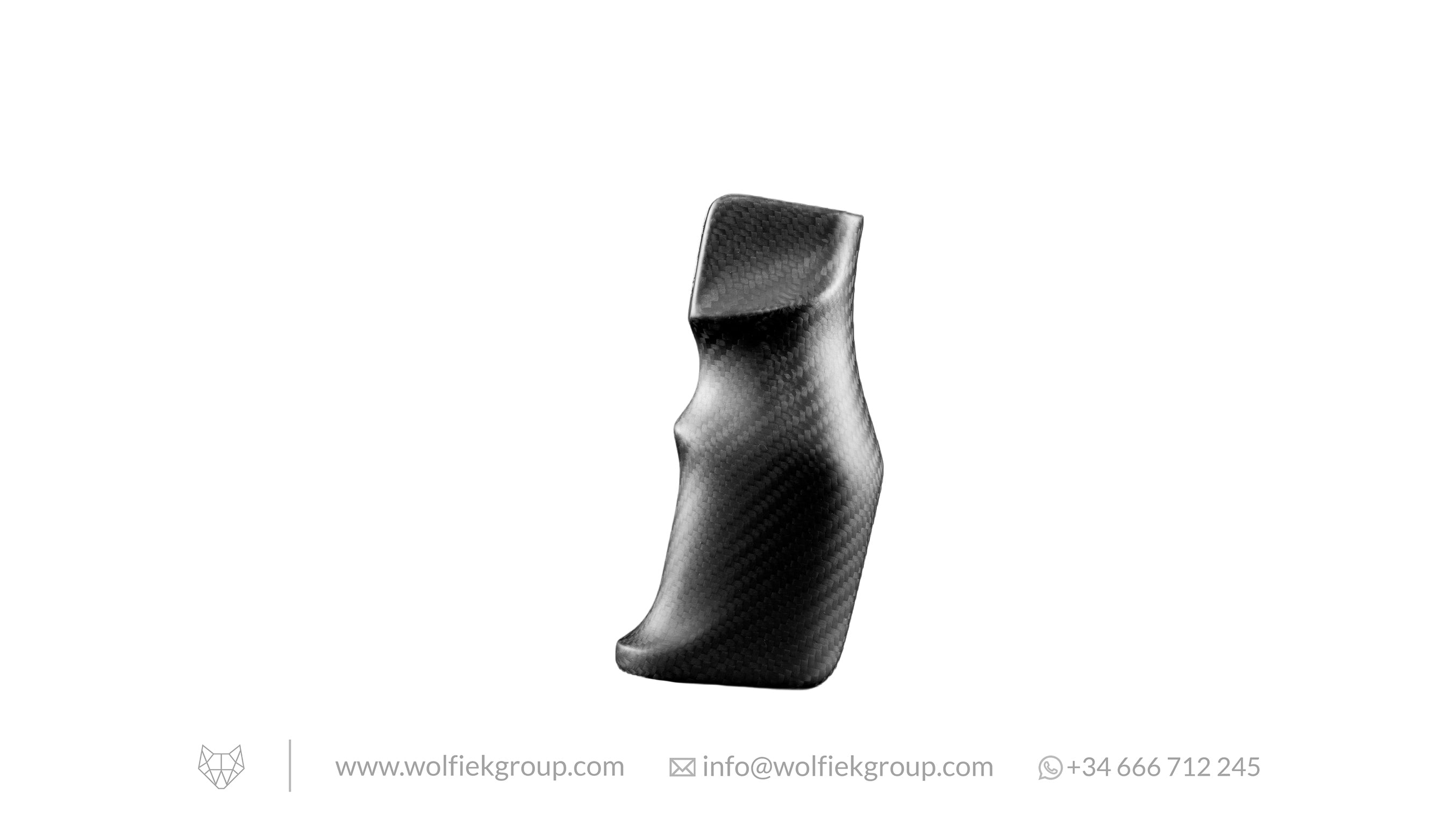 AR-15 CF Wolfiek Grip Zero Angle